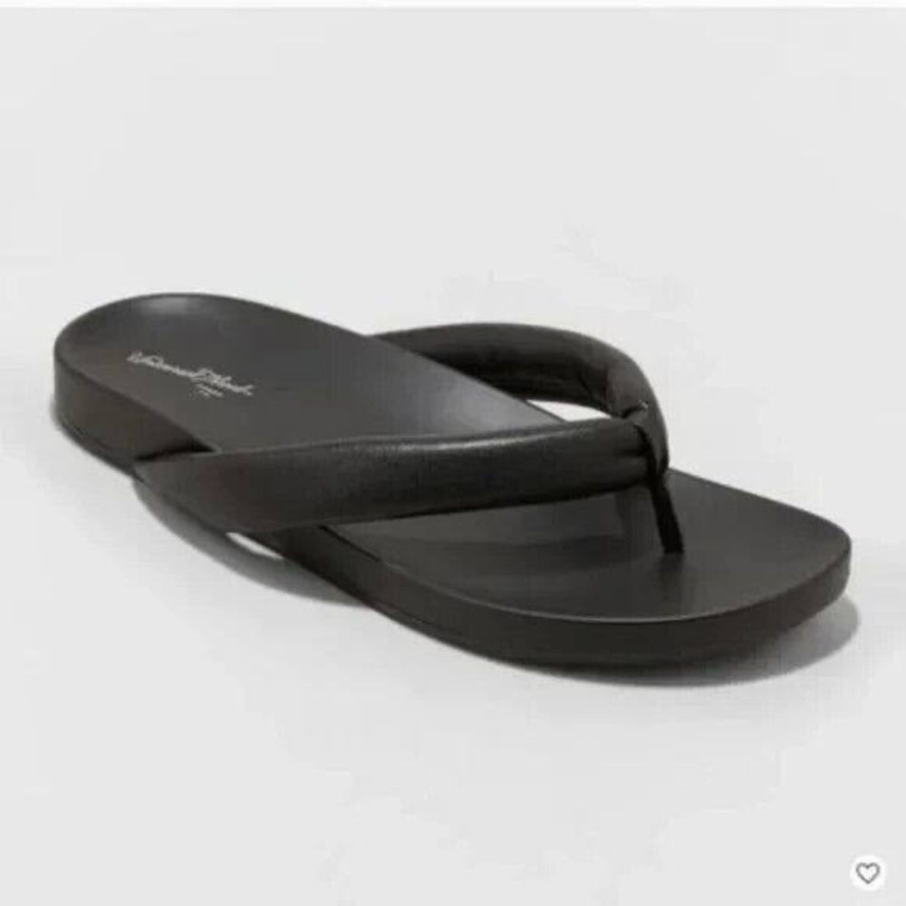 Women's Jewel Padded Flip Flop Sandals - Universal Thread - Black - new